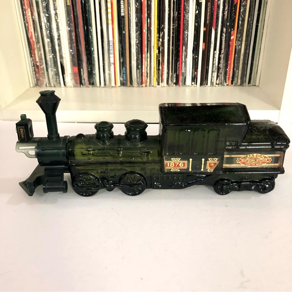 Vintage Avon Train bottles - Picture 2 of 7